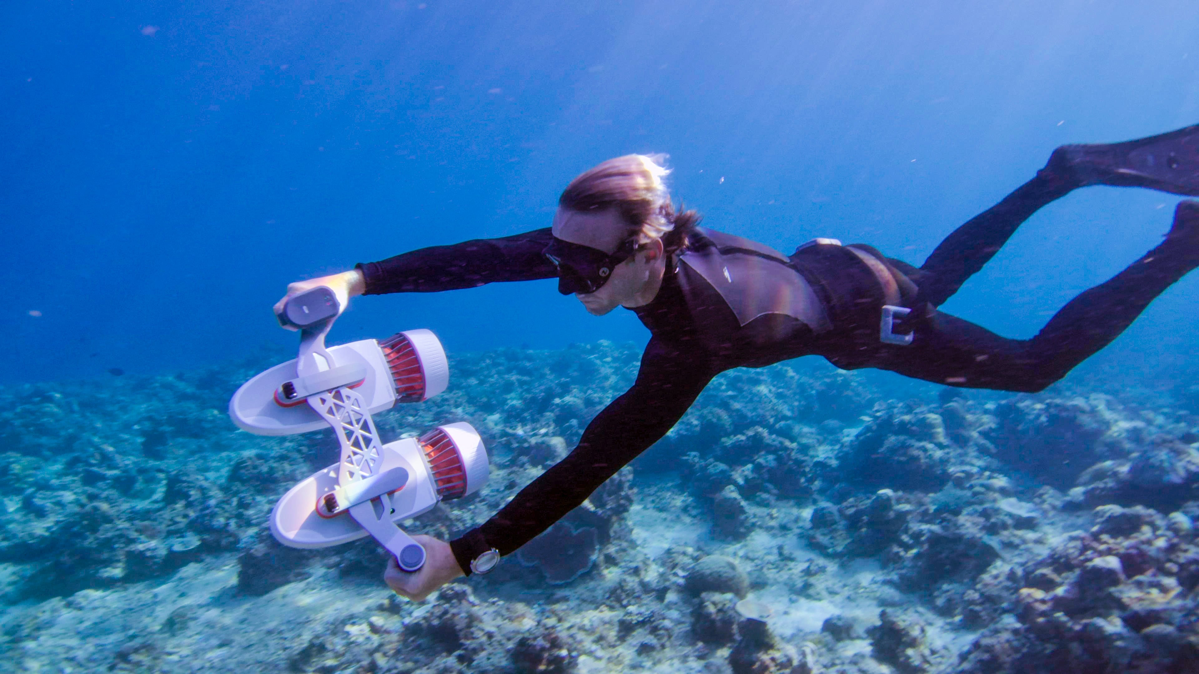 How to Reduce the Impact of Underwater Scooters on Marine Life